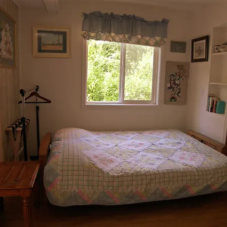 Grace And Bill'S Freedom Hills B&B-3